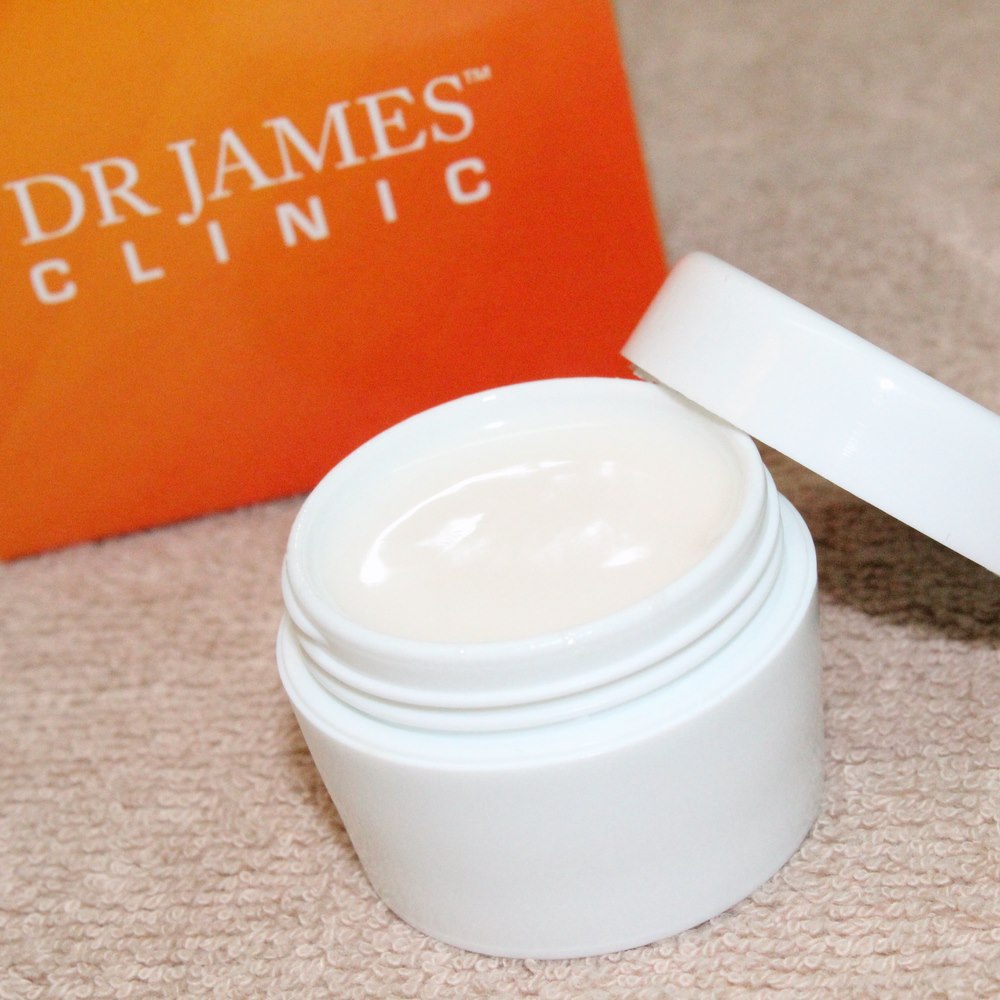 DJC - Regenerative Barrier Cream - Click Image to Close